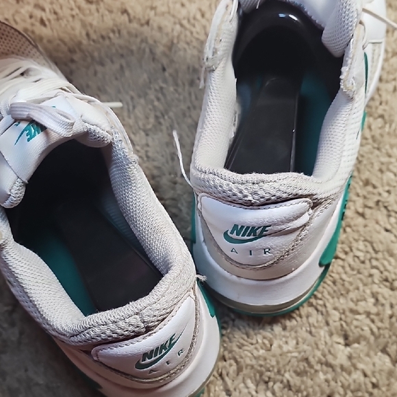 Nike Air Max Emcee Womens Size 8.5 Green Sneakers Tennis Shoes C11 - Picture 8 of 10